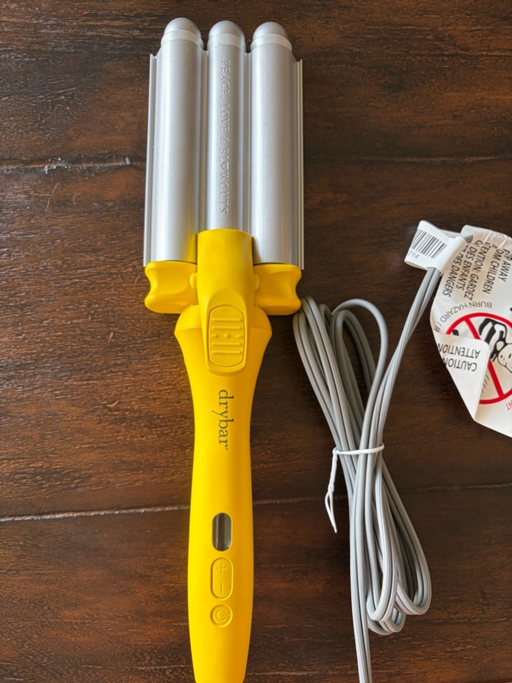 Drybar The Beach Bender Triple Barrel Waver